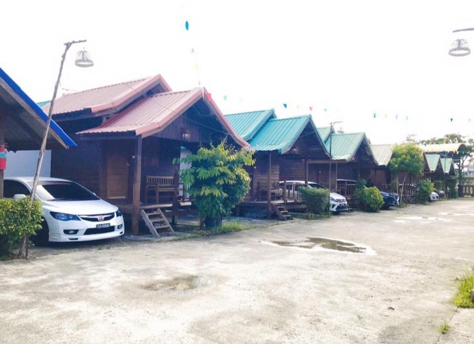 Talad Nam Klong Hae Resort หาดใหญ่ ภายนอก รูปภาพ